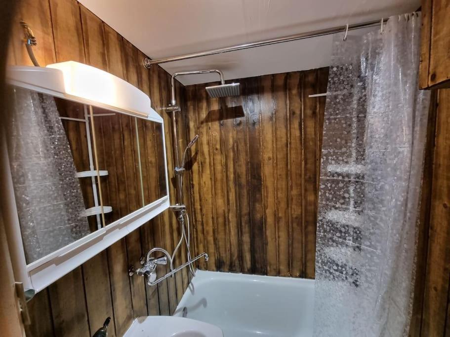 Studio 4 Couchages Dans Un Chalet Tout Confort Chamrousse Exterior photo